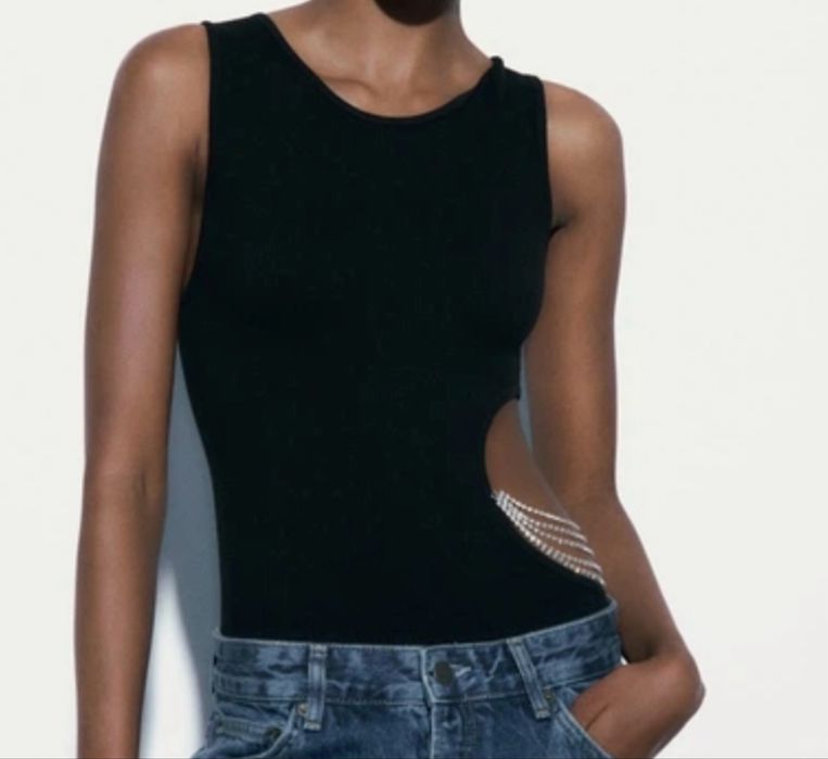 Чисто ново!! Дамско черно рипсено боди Zara с камъчета