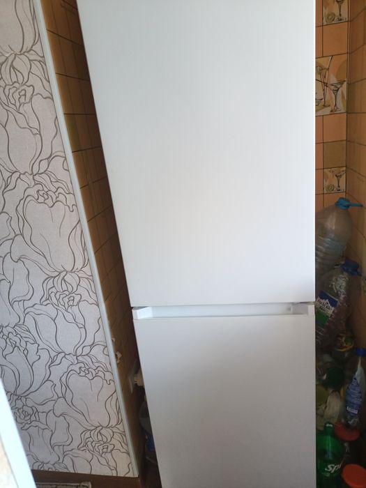 Холодильник Midea