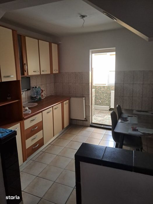 Apartament 3 camere, 68 mp, etajul 1 - zona Dumbrava Nord