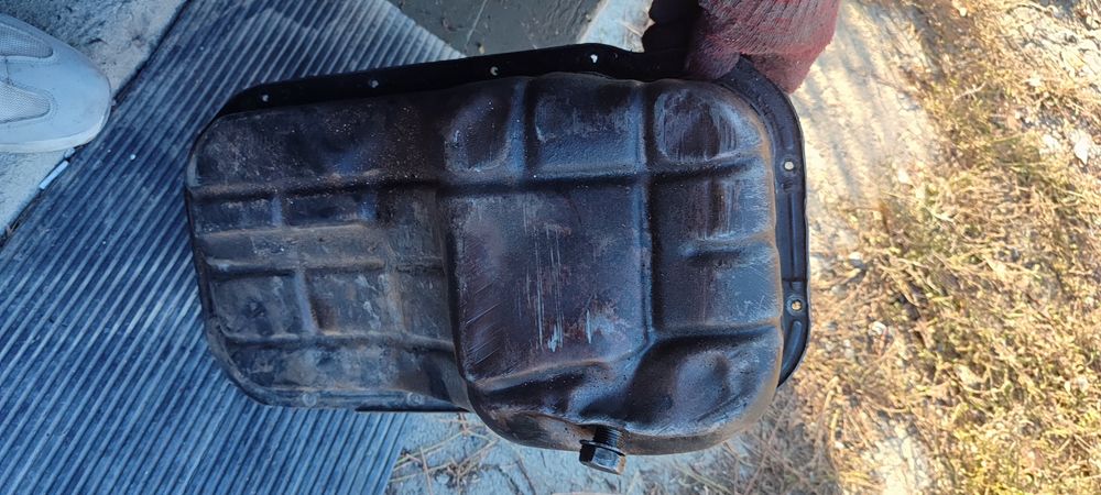 поддон двигателя Мицубиси галант