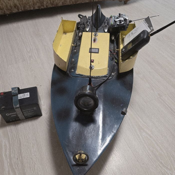 Barcuta , navomodel Oltenita cu sonar