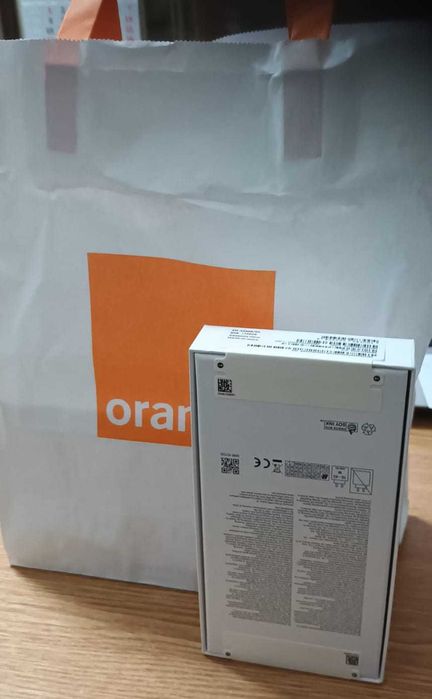 vand samsung A56 5G 128GB olive NOU SIGILAT cu garantie 12 luni