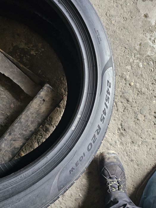 2 anvelope vara 245 45 20 Pirelli Pzero 2020