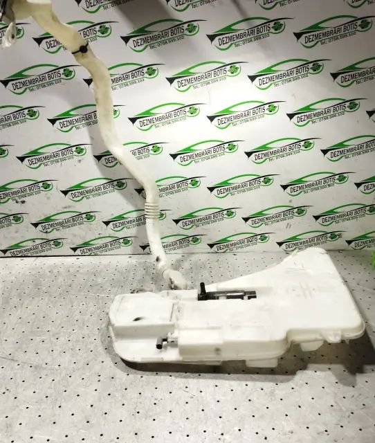 Vas lichid parbriz BMW Seria 5 2010 520d MT (184 hp)