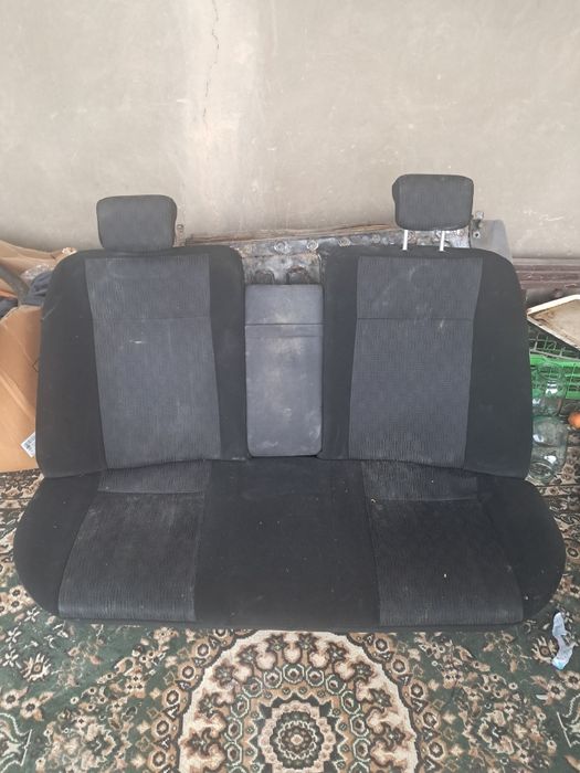 Продам сиденья на приору