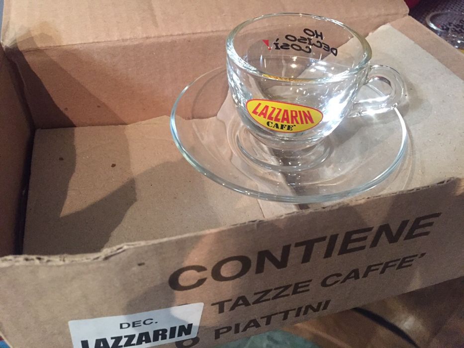 Стъклени чаши за кафе