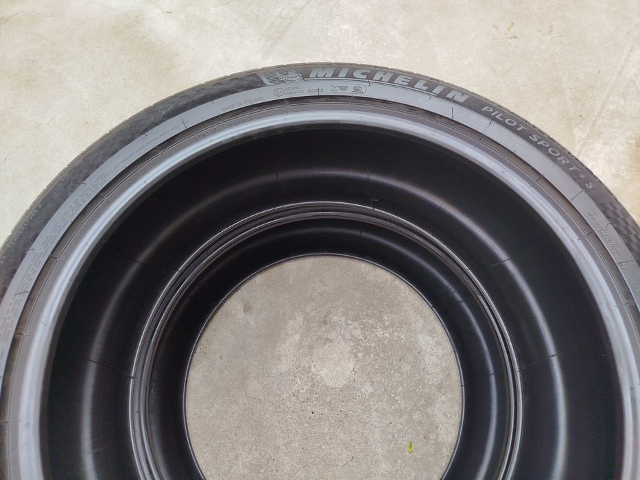 275 40 R22 Shina Michelin 2 dona
