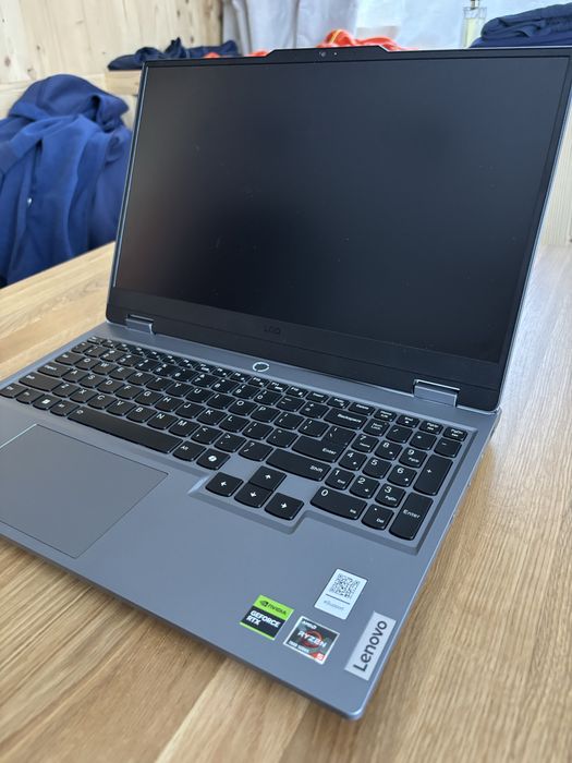 Vand / Schimb Laptop Gaming Lenovo LOQ 15ARP9 rtx3050 ryzen 5 7235 HS