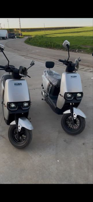 Inchiriez scutere electrice Boltfood Glovo Wolt