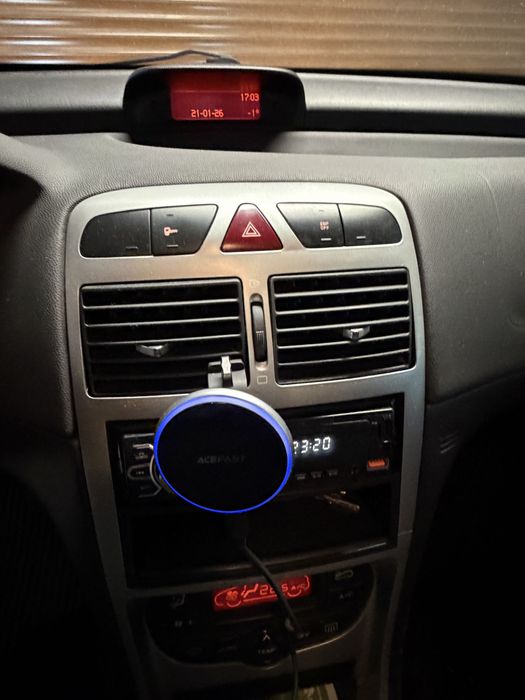 Vand peugeot 307 .Asigurare ITP Rovinetă facută in Decembrie