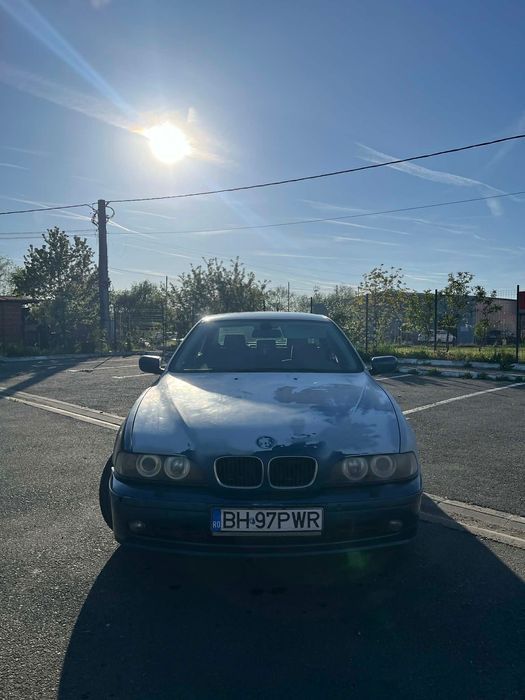 Vând sau schimb BMW e39 2.0d