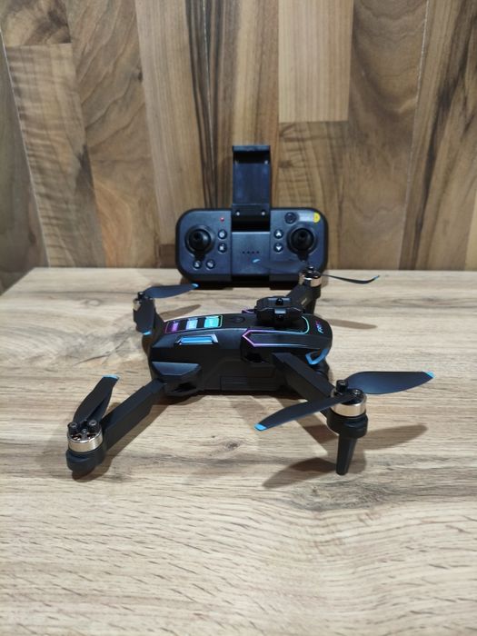 Продам дрон квадрокоптер LU60