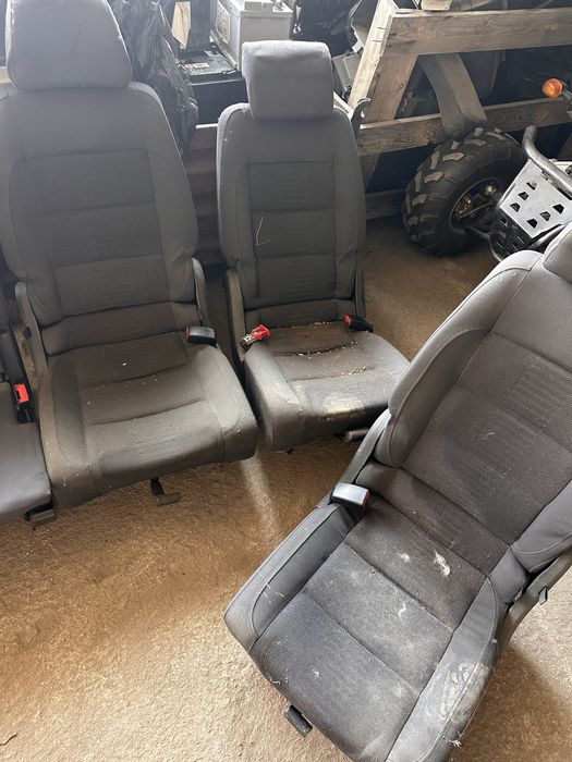 Седалки фв туран / vw touran