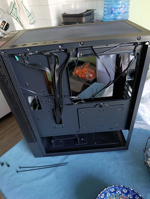 KOLINK компютърна кутия