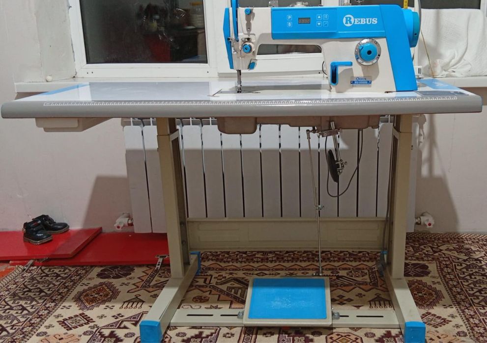 Rebus тігін машинасы