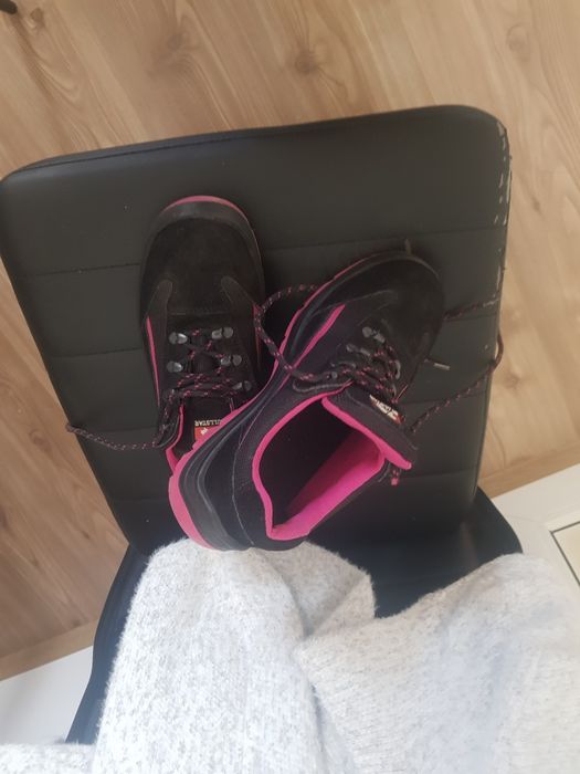 Bocanci de dama cu protectie in fata