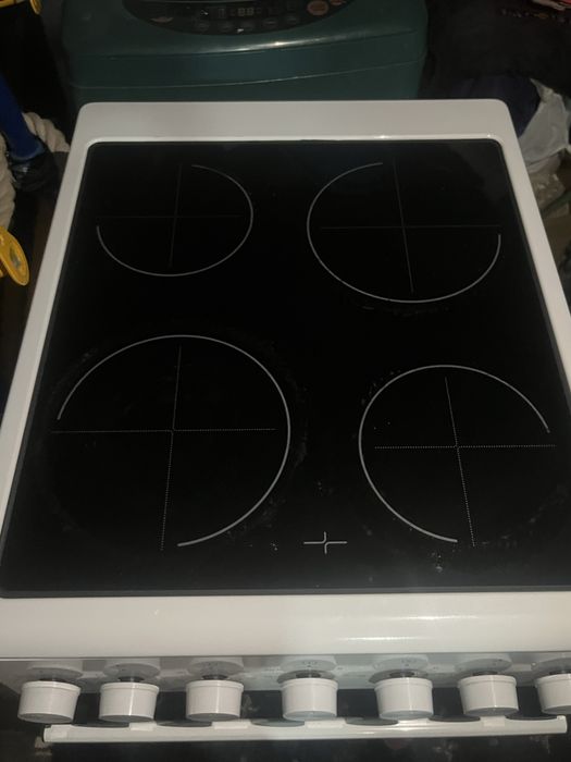 продам срочно электро плиту!!!