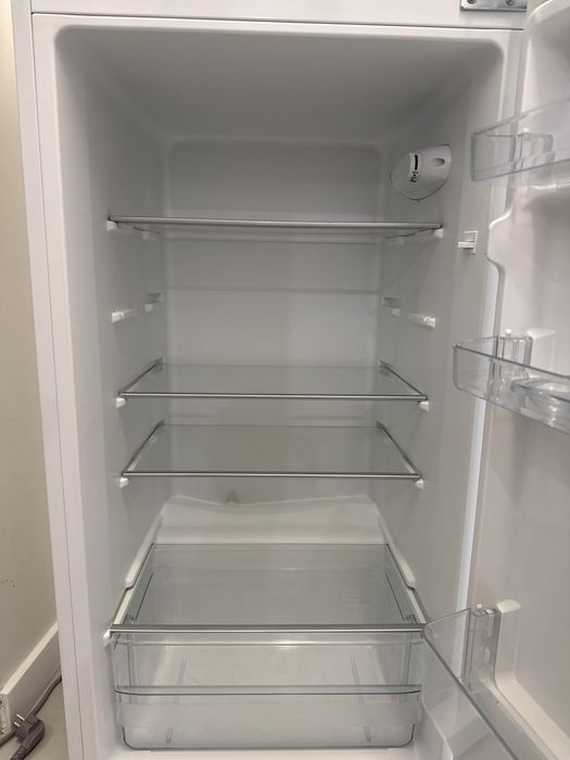 Холодильник Midea