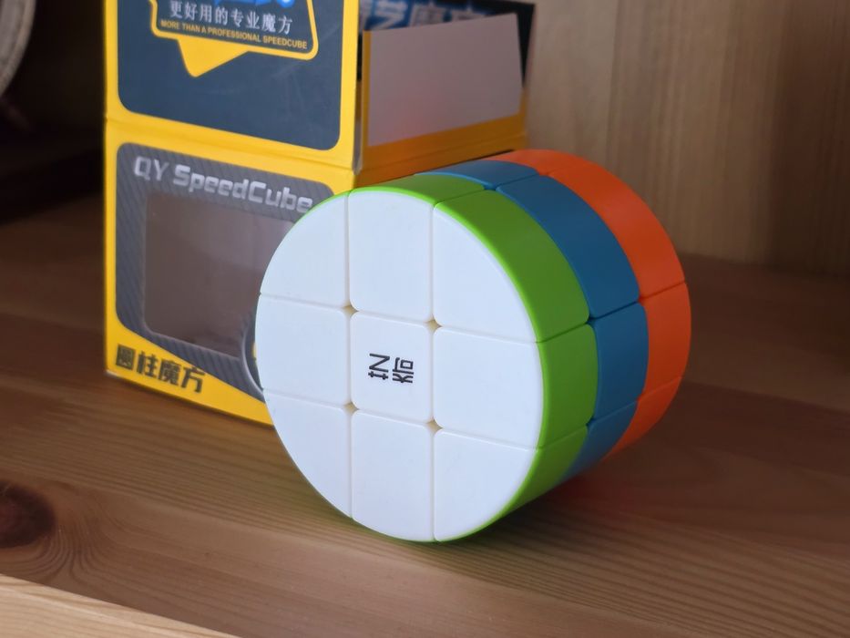 QY Рубик Цилиндър