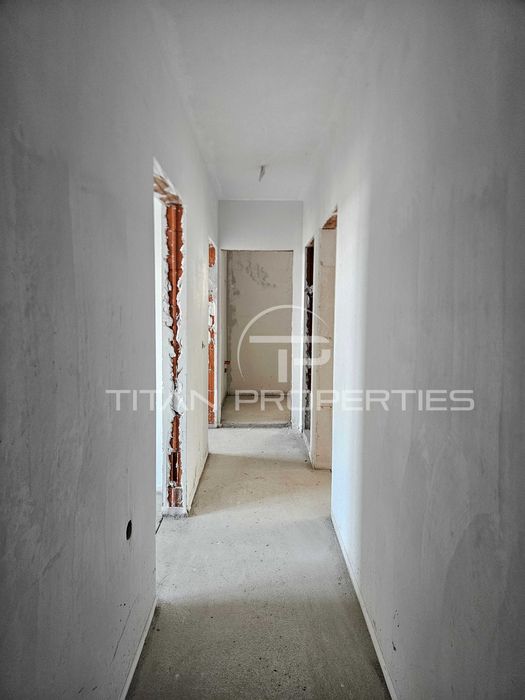 Продава се Тристаен апартамент в Пловдив, Коматево - 91 кв.м за 1334 €/кв.м - Снимка #7