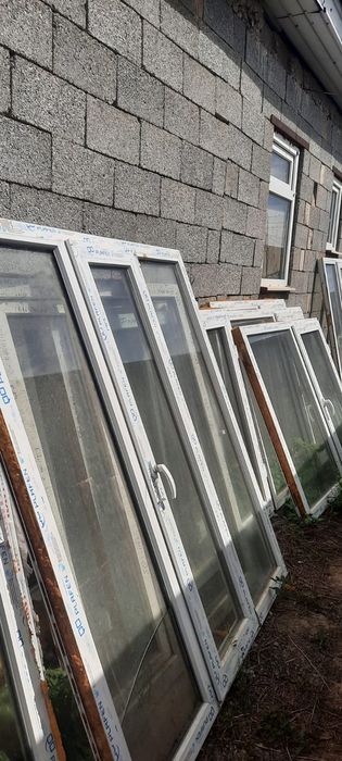 Продам б/у пластиковые окна