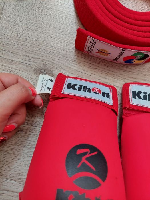 Ръкавици за карате, М размер Kihon