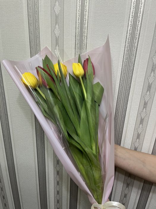 Букеты 7шт по 3000тг