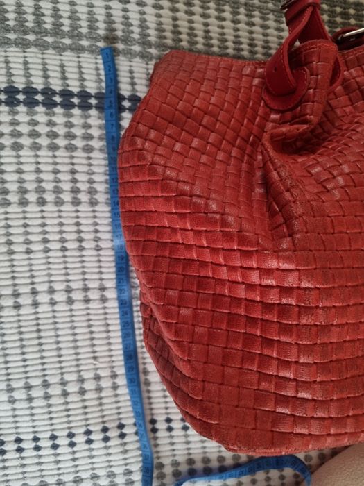 Geanta din piele fara defecte !