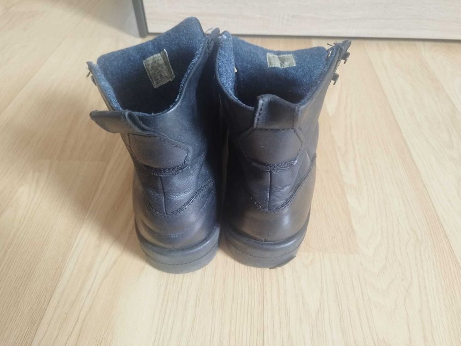 Много запазени кожени боти Bugatti – размер 46