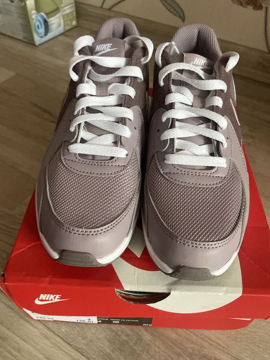 Нови Nike Air Max