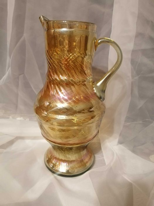 Продам красивые вазы советского  периода.