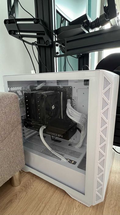 Racing Simulator si Gaming PC