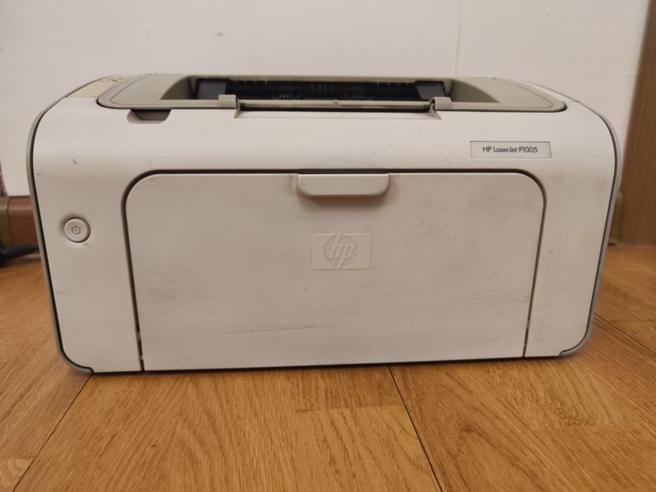Принтер hp в хорошем состоянии..