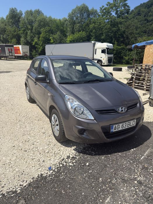 Hyunday i20 benzina +gpl