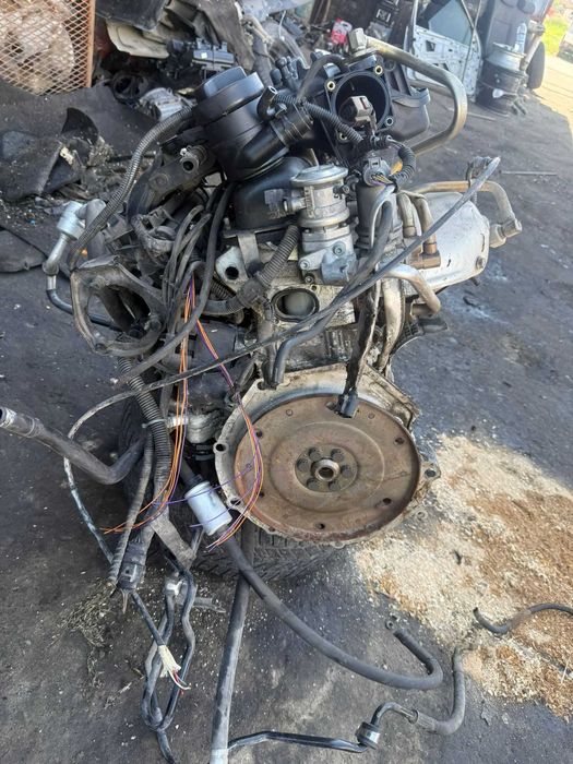 APF Пълен двигател 1.6 SR 101 HP VW Golf IV 97-5