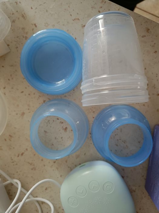 Vând pompă sân Phillips Avent