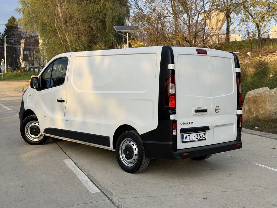 Opel vivaro 1.6 Diesel-O singura turbina 120 Cp - 119.000