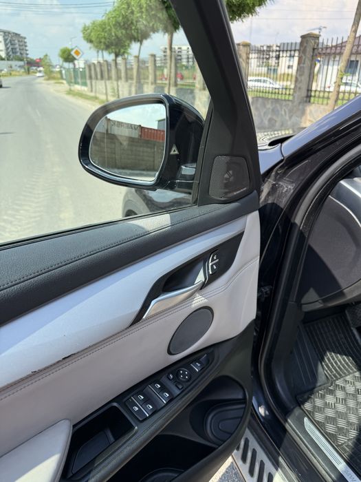 De vanzare bmw x6  individual 2017 / Harman Kardon/ nightvision full
