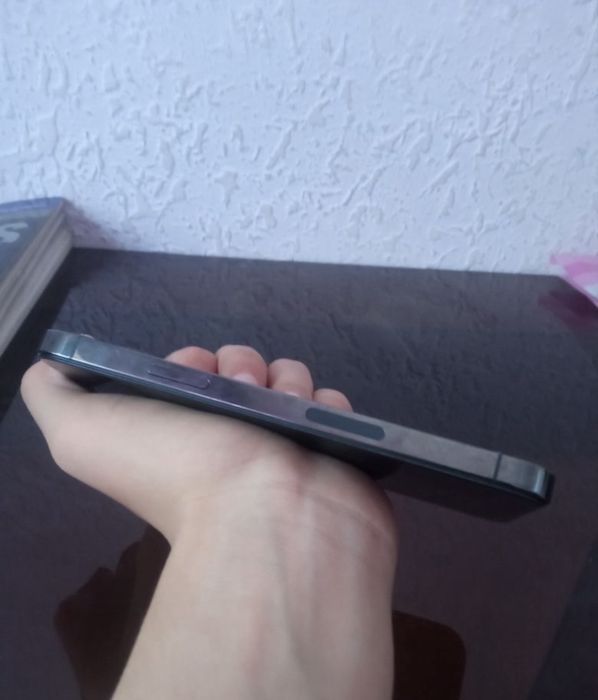 Iphone 12 pro 190$