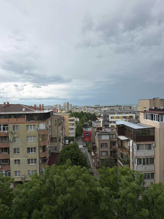 Четиристаен апартамент за продажба в ж.к. Меден рудник, Бургас – 95 кв.м