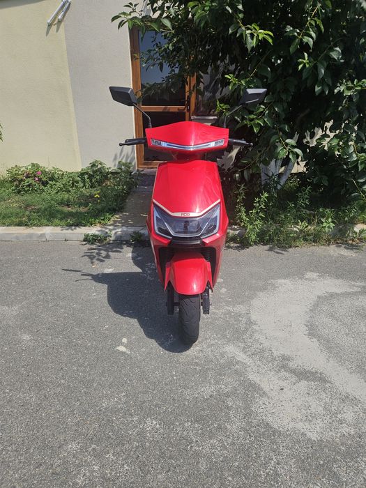 Scuter electric fara permis