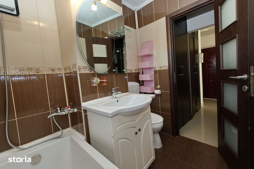 2 camere, zona Piata Micro 17 , CT, AC