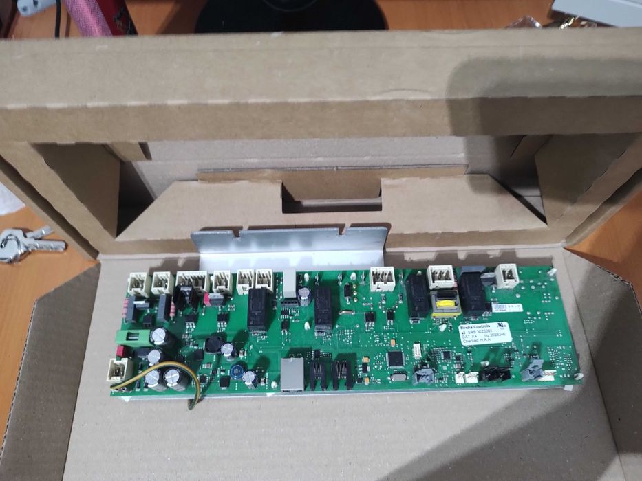 Placă control Merrychef Eikon SRB 30Z5001 (originală Elreha)-E3/E4/E5