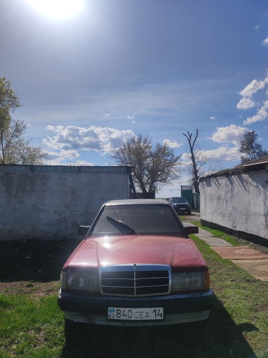 Продам мерседес бенз 190