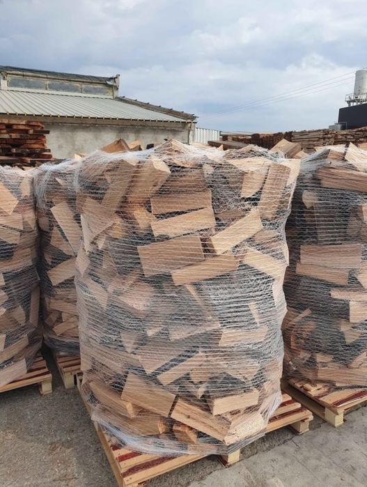 Lemn de foc de fag  paletizat livrat la domiciliu