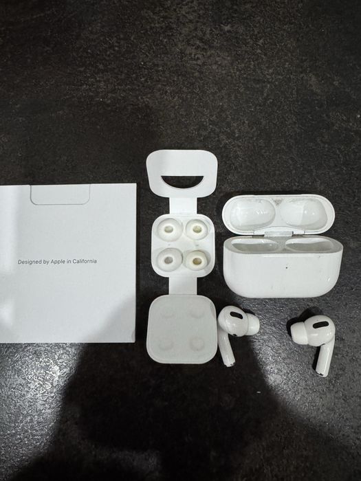 AirPods Pro generatia 1