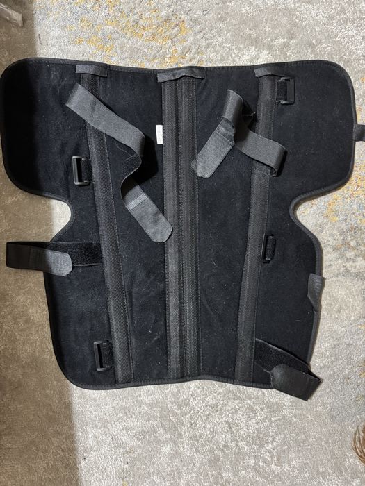 Фиксатор для колена бондаж для ноги