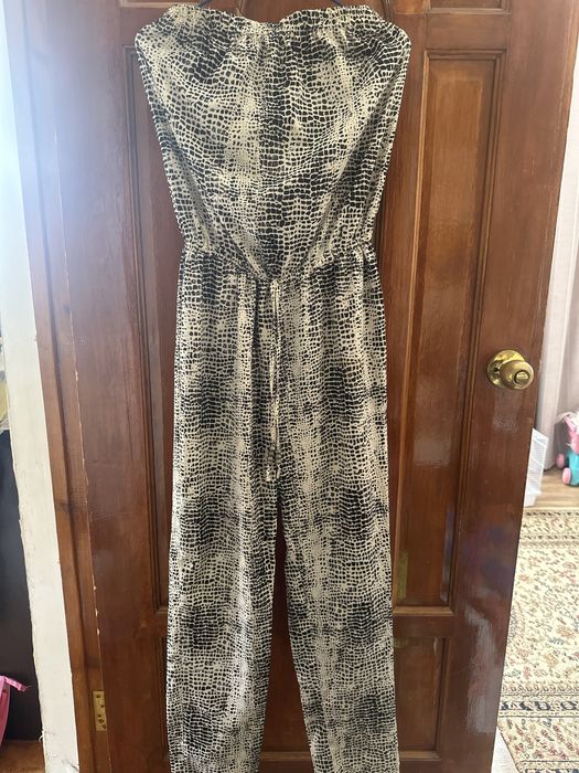 Платье прямого кроя