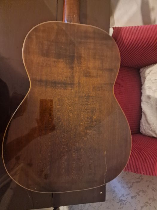 Chitara Reghin vintage