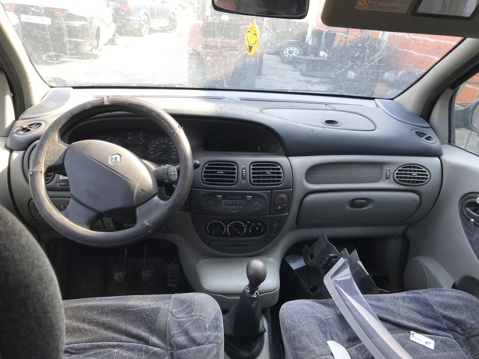 рено меган сценик 1.9dti на части